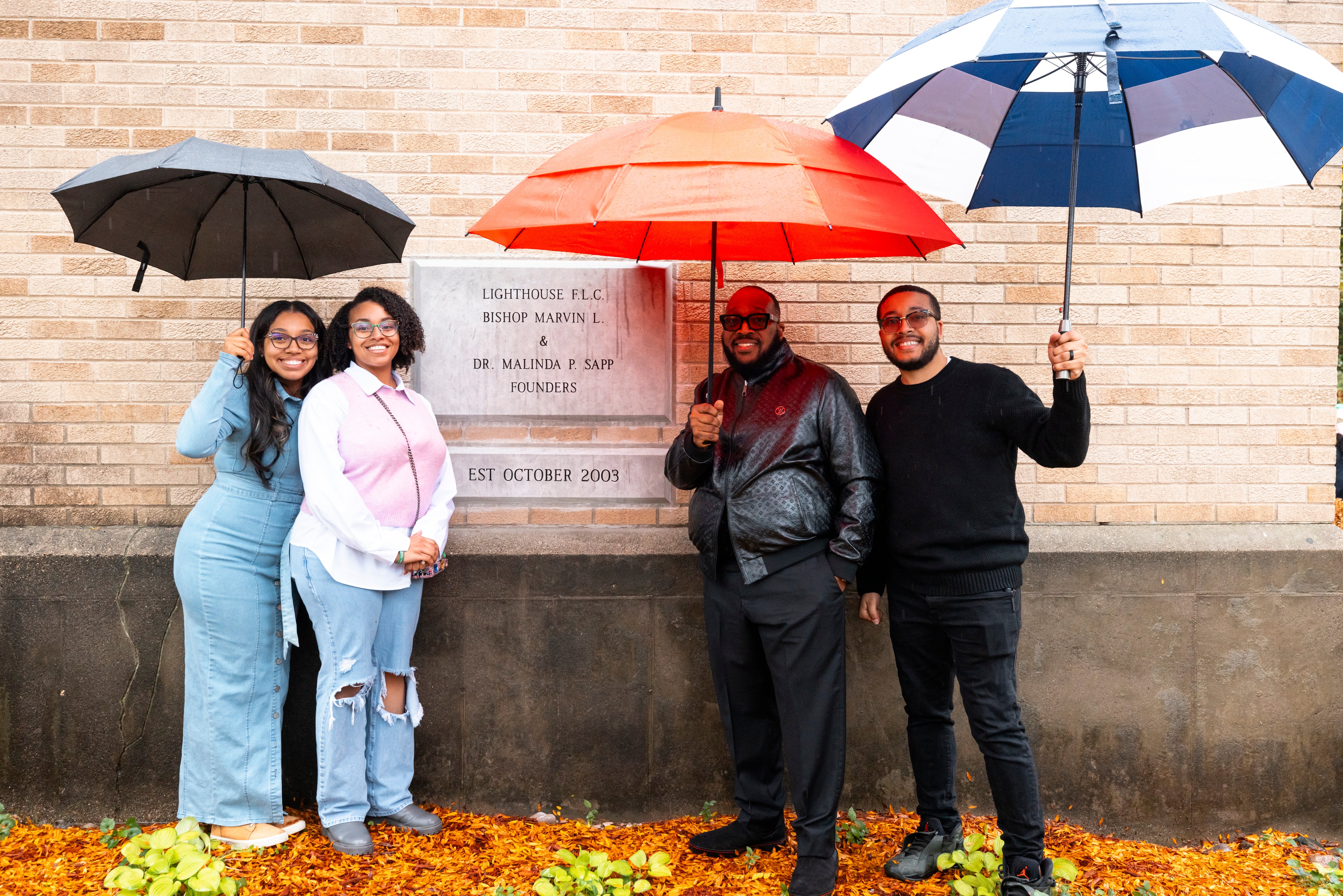 Madisson Sapp, MiKaila Sapp, Marvin Sapp and Marvin II w Founders Cornerstone