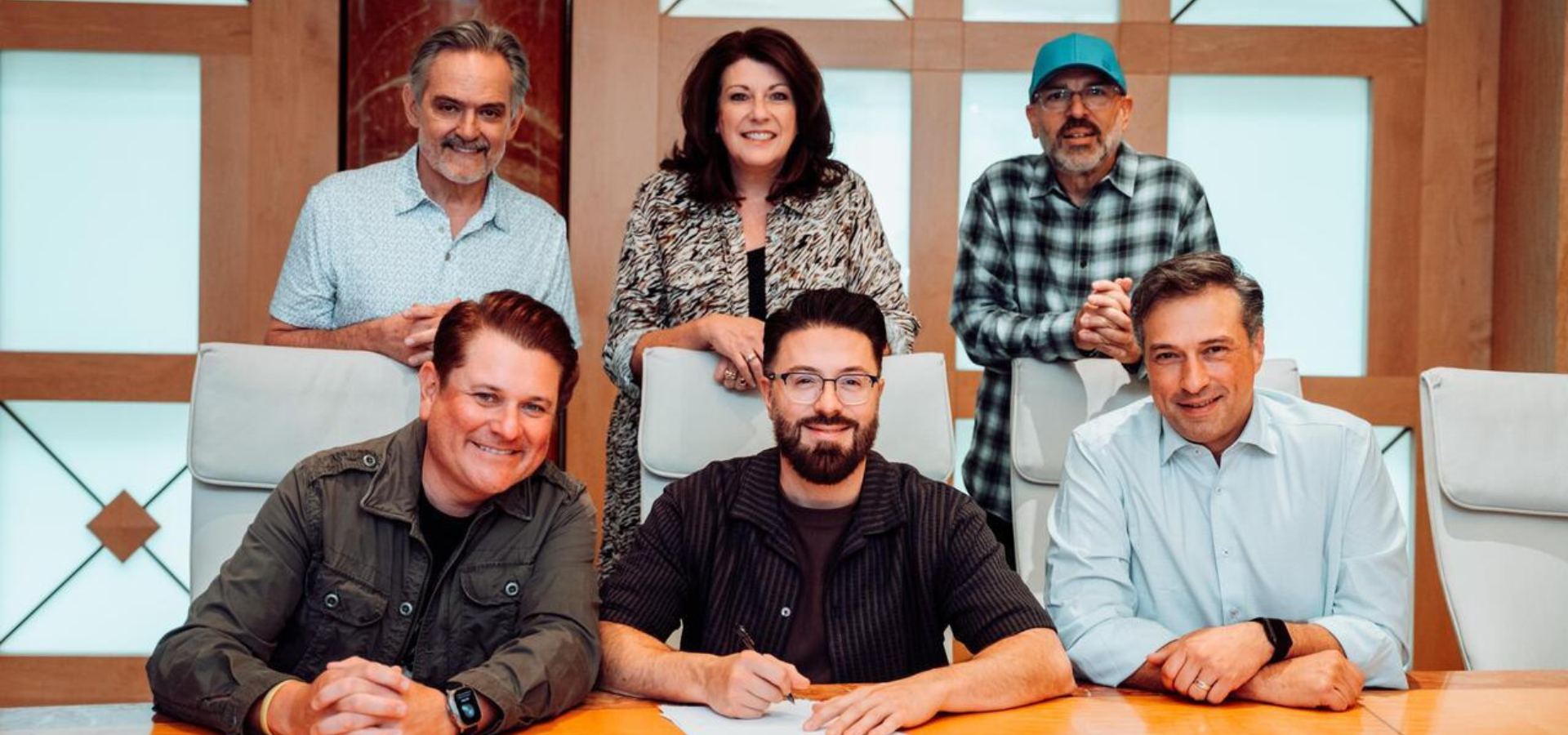 Red Street Records Inks Danny Gokey