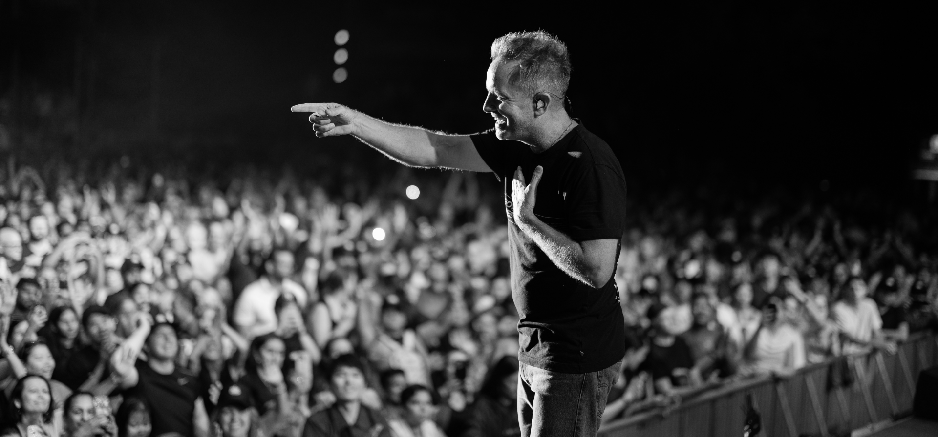 Chris Tomlin Brings Back Worship Under the Stars for Fall 2026