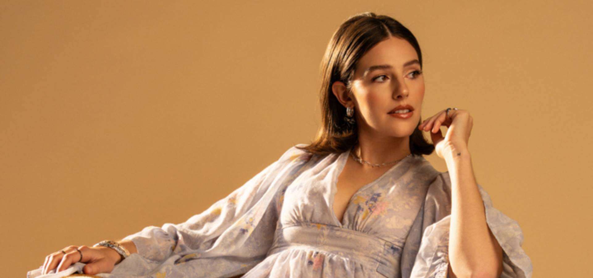 Evelyn Cormier Signs with BEC Recordings