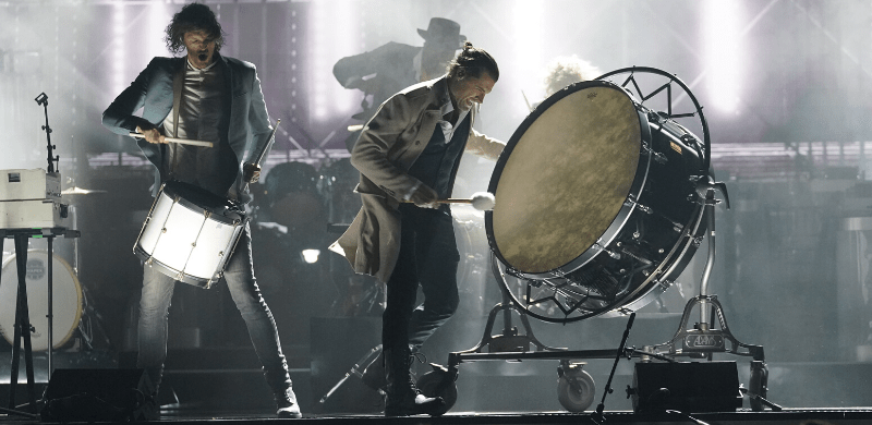 GRAMMY Nominees for KING & COUNTRY Perform on CMA Country Christmas