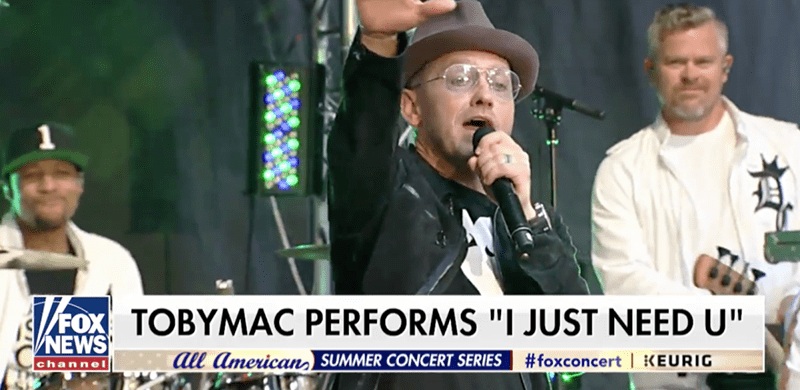 TobyMac Rocks Full Crowd At FOX & Friends’ All-American Summer Concert Series