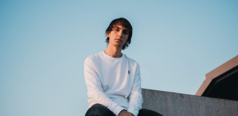 Critically Acclaimed Rapper Hulvey Unveils Powerful New Music Video For “Holy Spirit” Featuring Baptism Videos From Fans