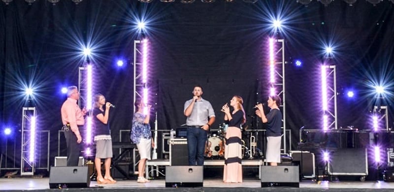 NEWS: The Collingsworth Family Performed at the Ribbon Cutting Ceremony for the Brand New ARK ENCOUNTER
