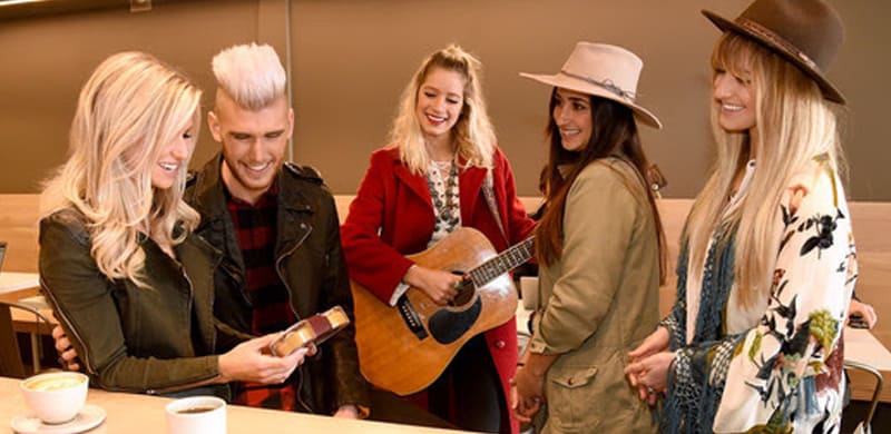 NEWS: HERSHEY’S Helps Colton Dixon Surprise Wife For Valentines Day