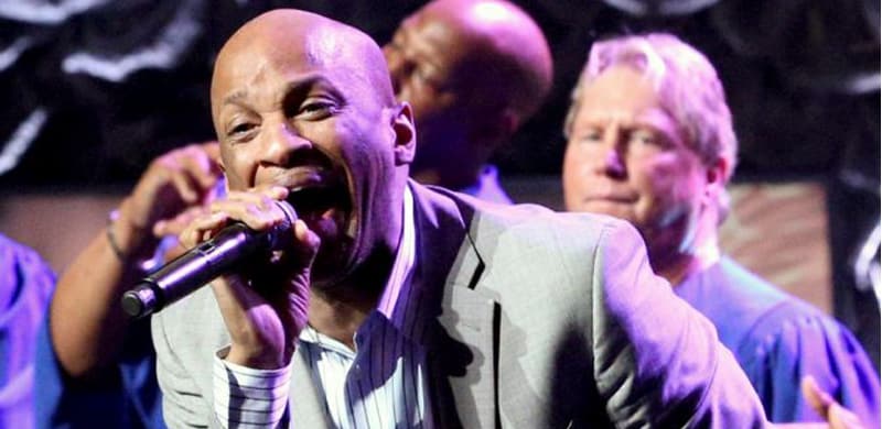 NEWS: Gospel Singer Donnie McClurkin Shares Message of Hope and Power during Performance At the 15th Annual BET Awards