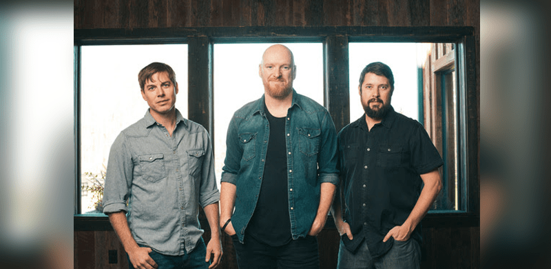 Iron Bell Music Announces The Release Of GOD THAT SAVES – 5/19 With Essential Worship