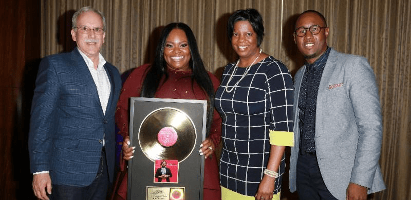 Tasha Cobbs’ Hit “Break Every Chain” Certified GOLD!