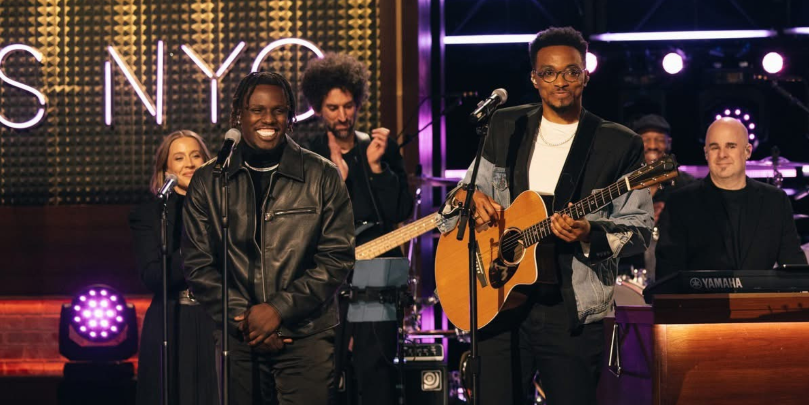 Jonathan McReynolds and Jamal Roberts Performing on The Kelly Clarkson Show
